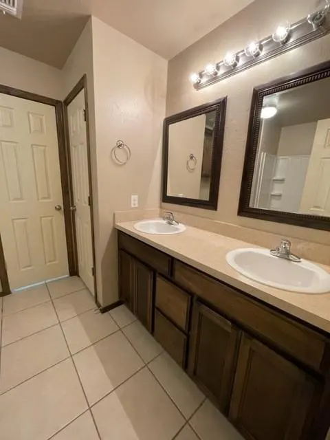 Photo 11 — 3016 Queenston Avenue, Norman, OK 73071