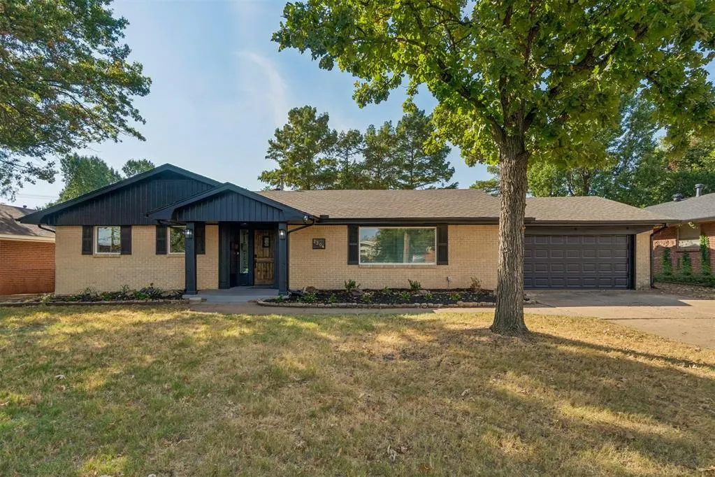 Photo 4 — 2304 NW 49th Street, Oklahoma City, OK 73112
