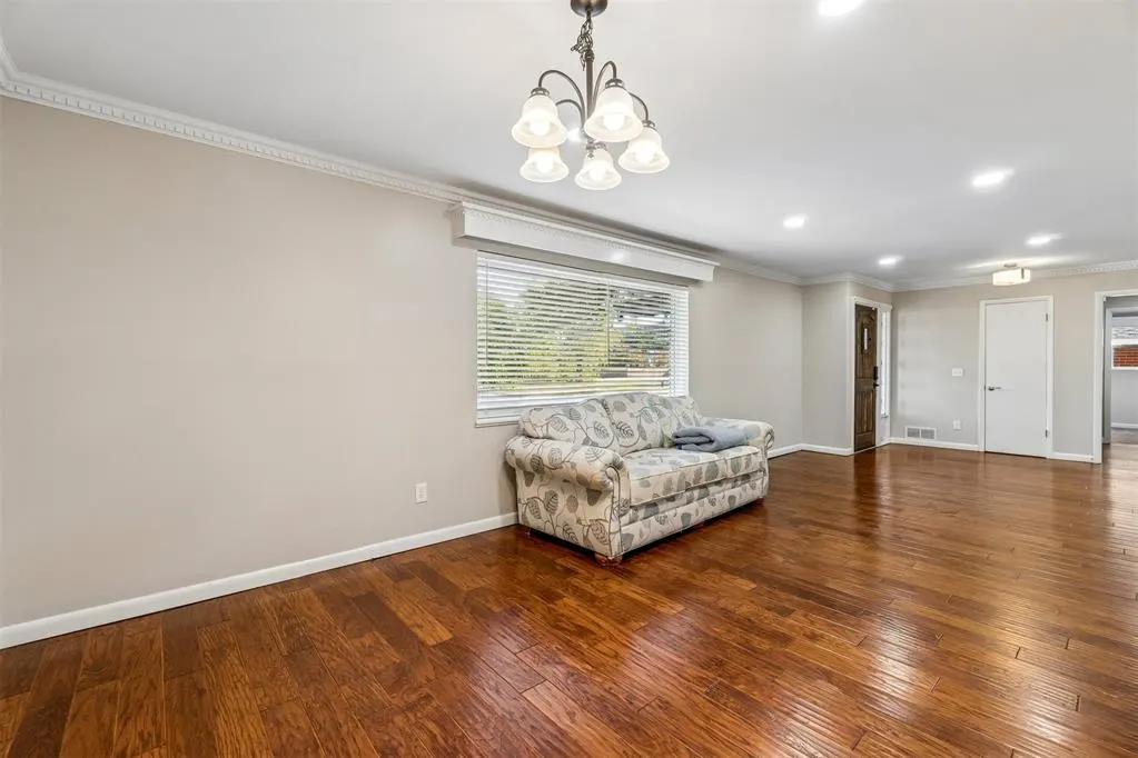 Photo 11 — 2304 NW 49th Street, Oklahoma City, OK 73112
