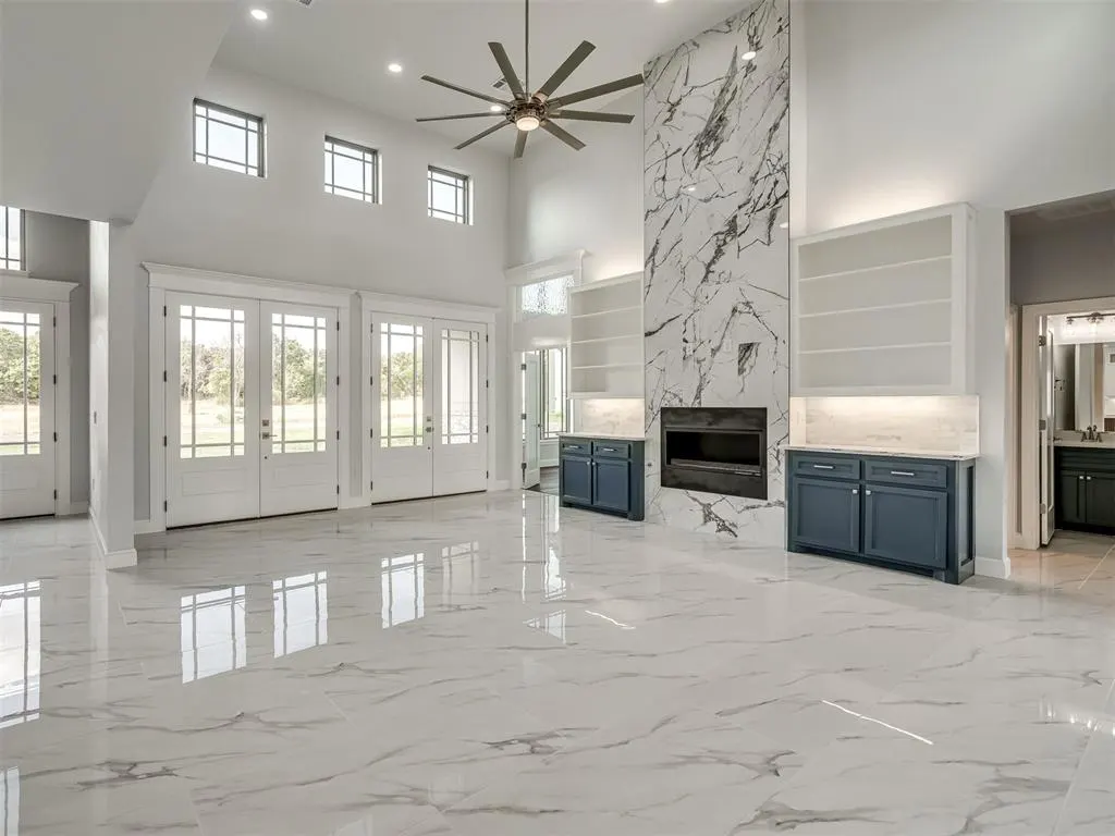 Photo 5 — 8302 Autumn Blaze Drive, Blanchard, OK 73010