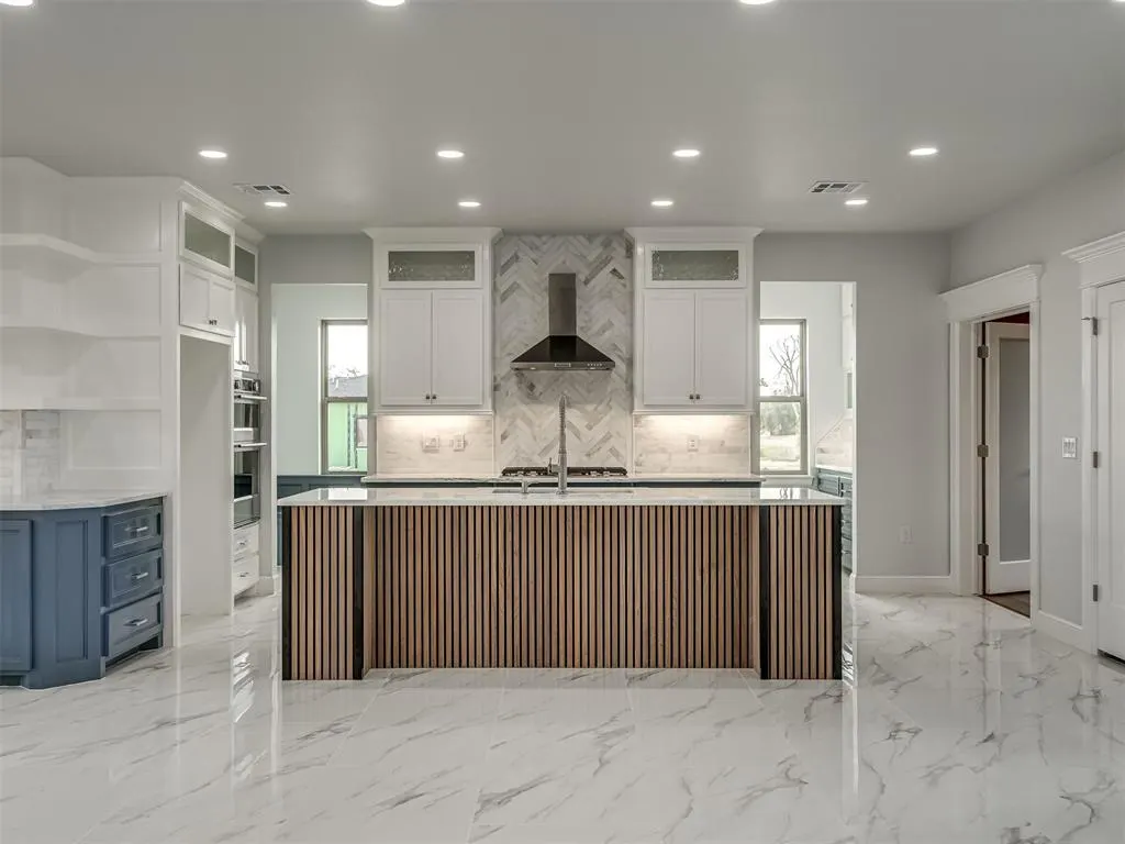 Photo 8 — 8302 Autumn Blaze Drive, Blanchard, OK 73010