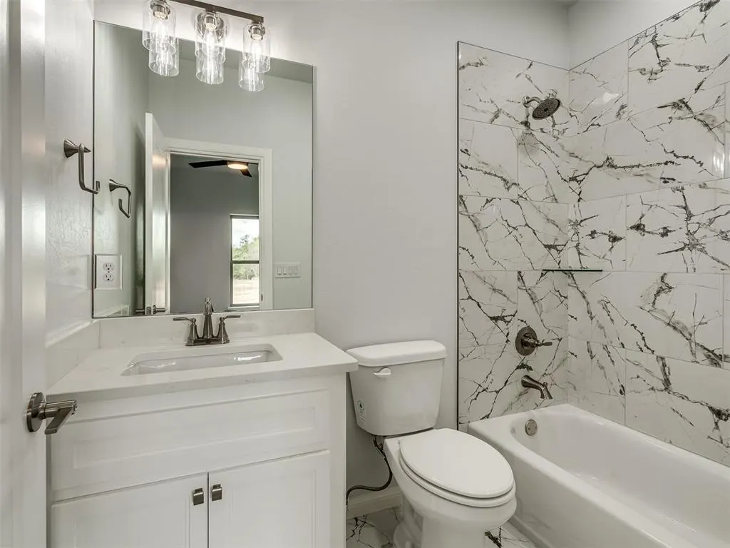 Photo 39 — 8302 Autumn Blaze Drive, Blanchard, OK 73010