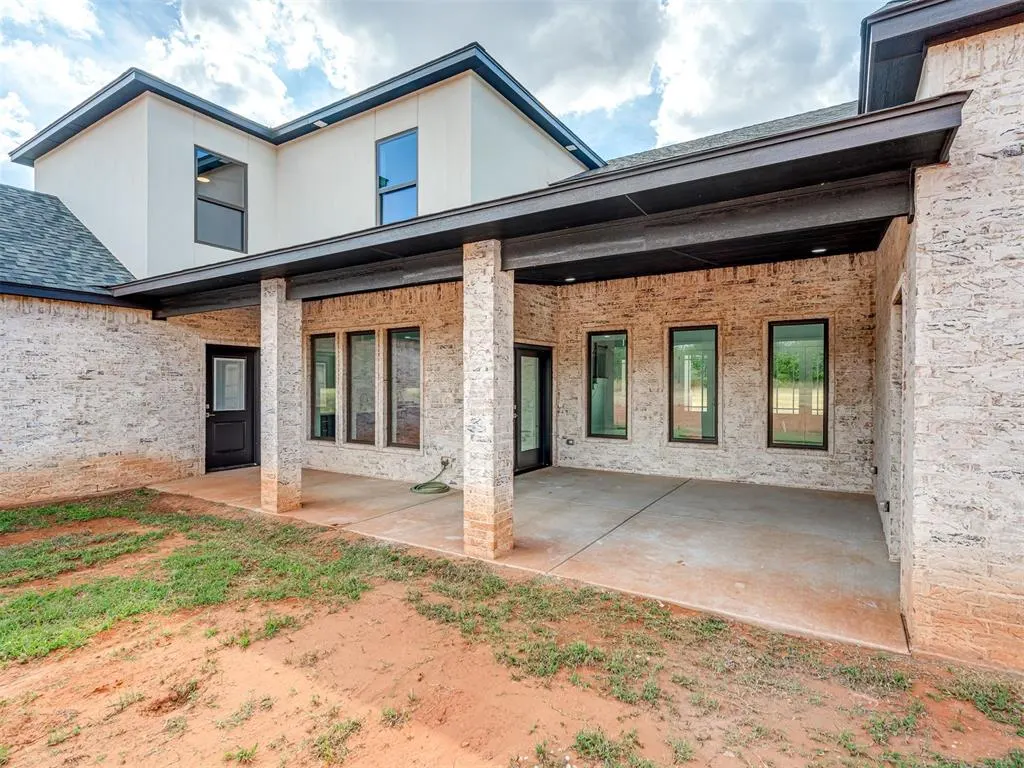 Photo 42 — 8302 Autumn Blaze Drive, Blanchard, OK 73010
