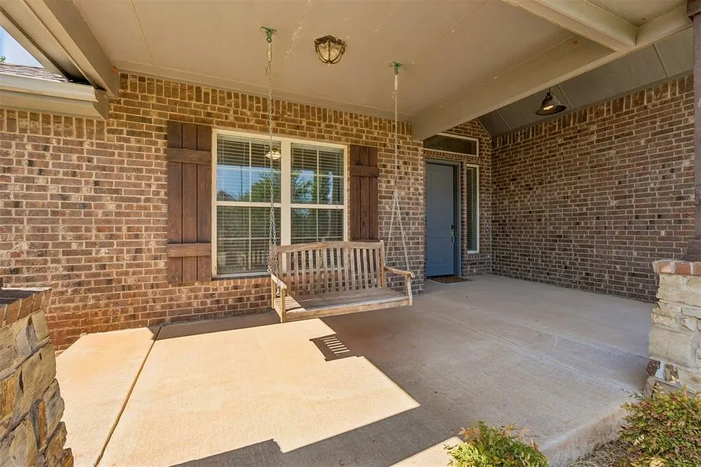 Photo 4 — 18617 Barcas Road, Edmond, OK 73012