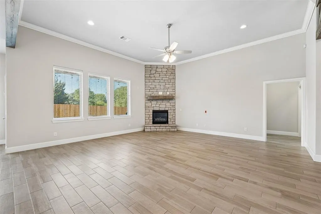 Photo 7 — 18617 Barcas Road, Edmond, OK 73012
