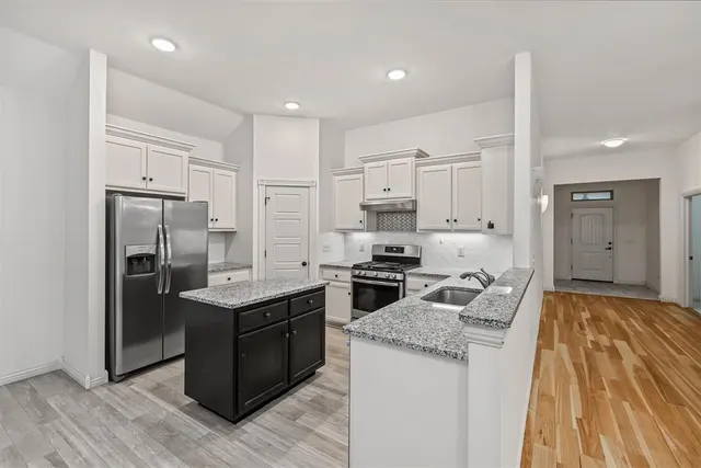 Photo 8 — 8960 Overlook Drive, Guthrie, OK 73044