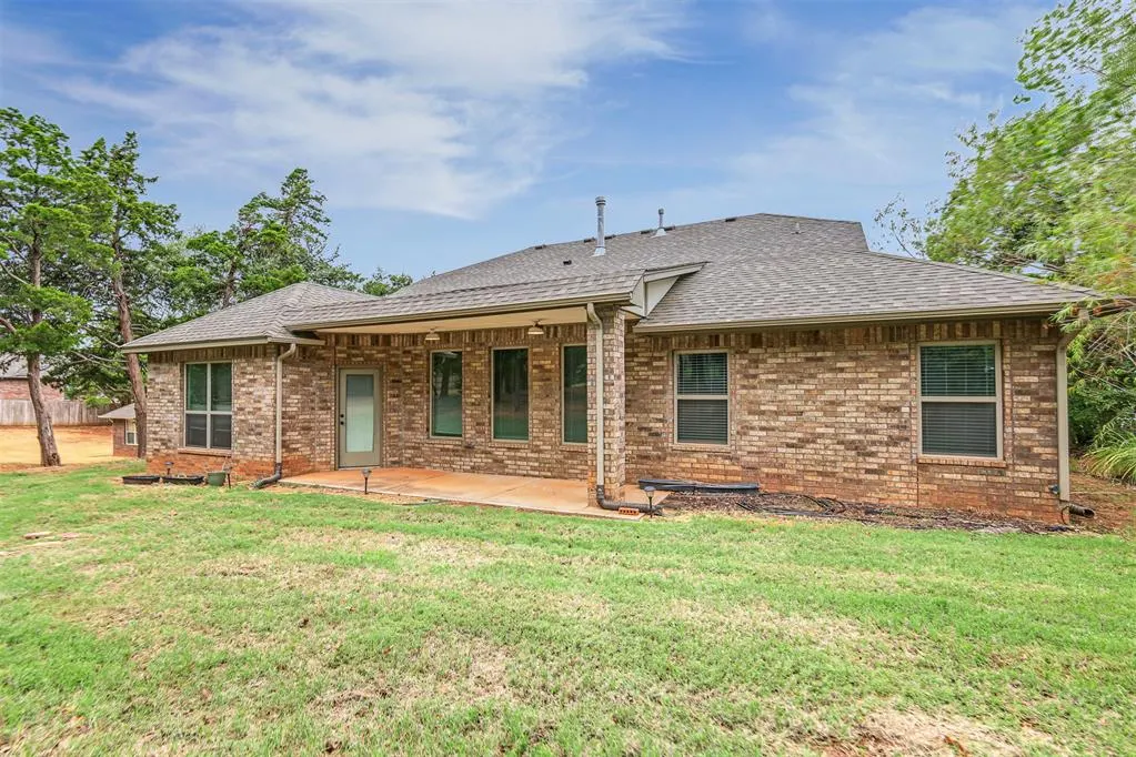 Photo 27 — 8960 Overlook Drive, Guthrie, OK 73044