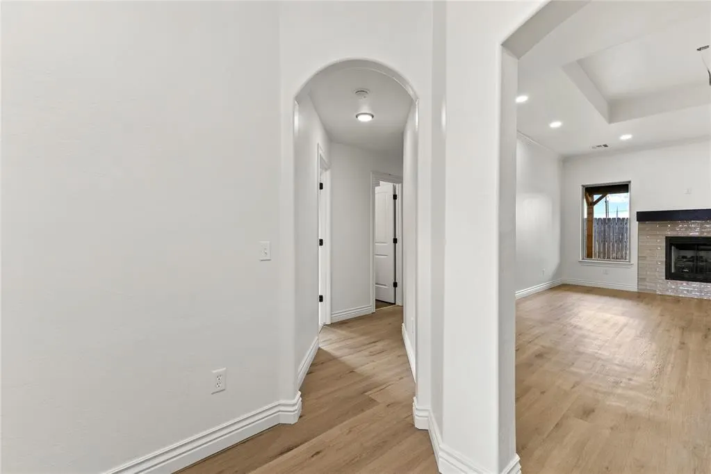 Photo 5 — 2425 Pumpkin Lane, Weatherford, OK 73096