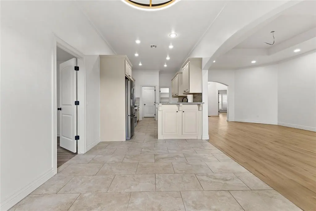 Photo 10 — 2425 Pumpkin Lane, Weatherford, OK 73096