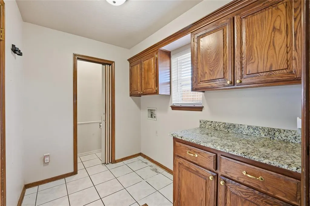 Photo 16 — 3401 S Choctaw Drive, Edmond, OK 73013