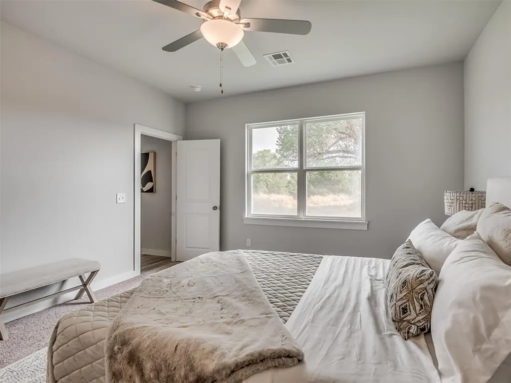 Photo 16 — 745 Cumberland Drive, Guthrie, OK 73044