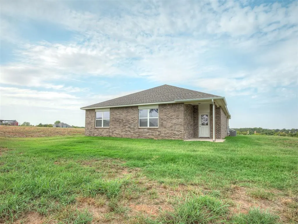 Photo 29 — 745 Cumberland Drive, Guthrie, OK 73044
