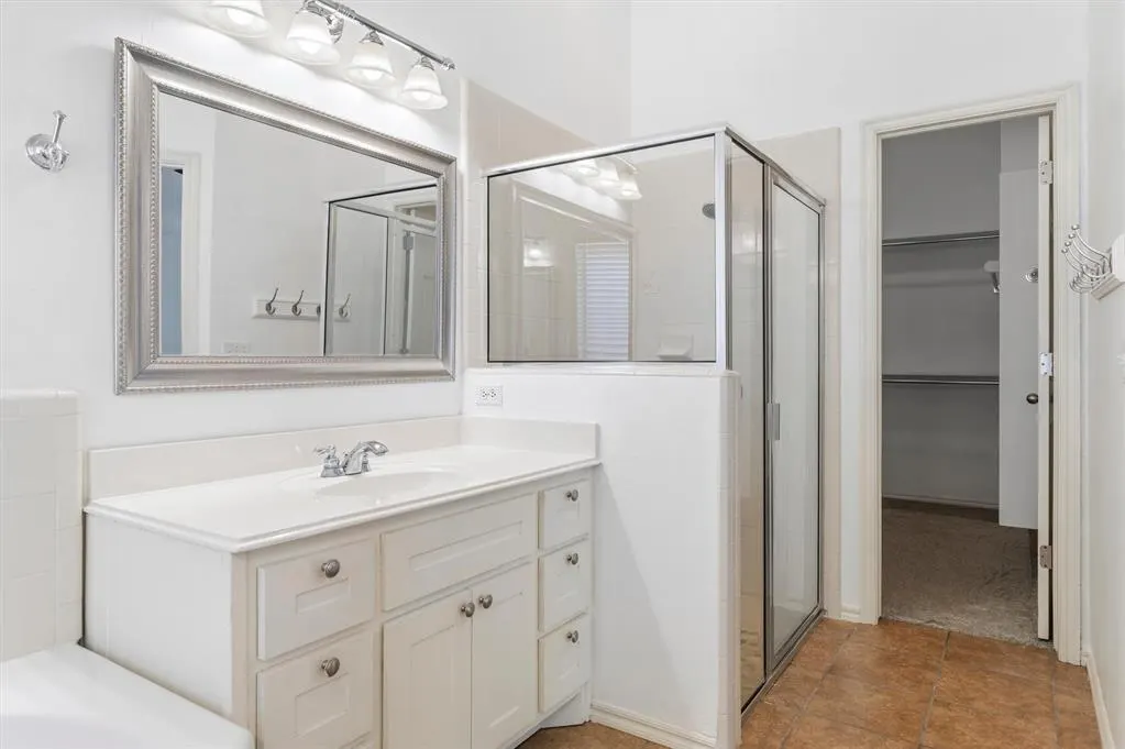 Photo 21 — 21574 Lake Shadows Drive, Edmond, OK 73012