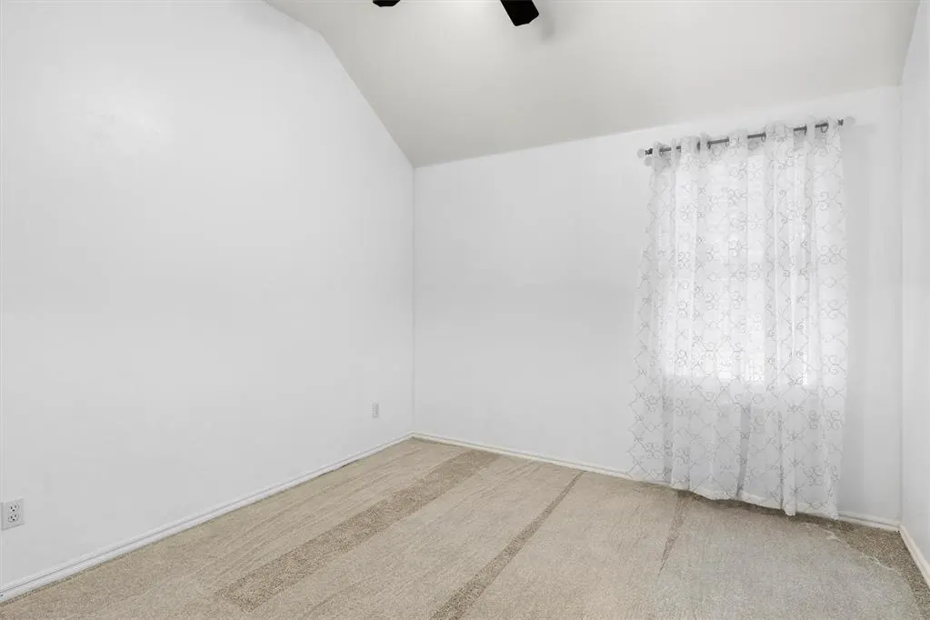 Photo 23 — 21574 Lake Shadows Drive, Edmond, OK 73012