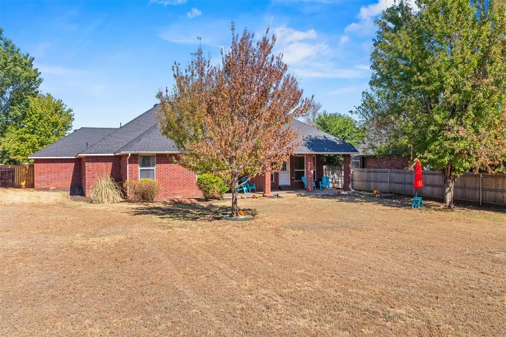 Photo 33 — 21574 Lake Shadows Drive, Edmond, OK 73012