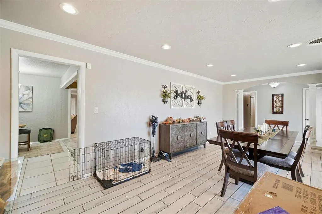Photo 8 — 2720 N Robin Street, Altus, OK 73521