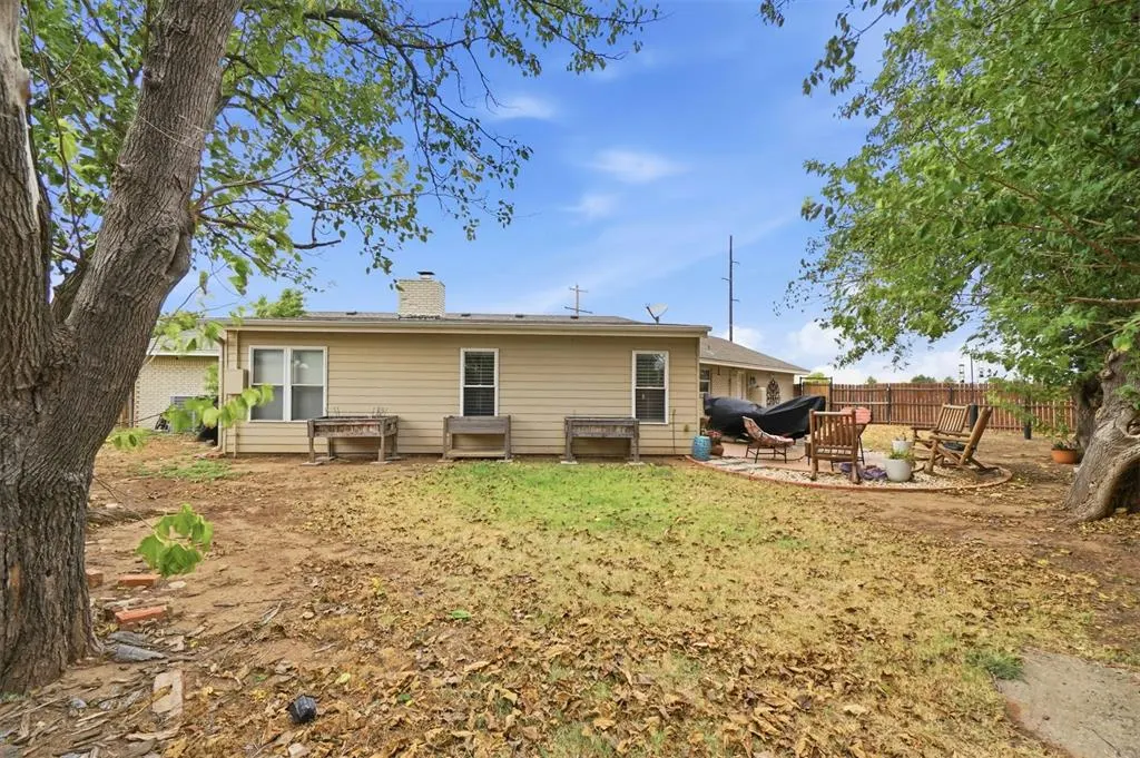 Photo 43 — 2720 N Robin Street, Altus, OK 73521