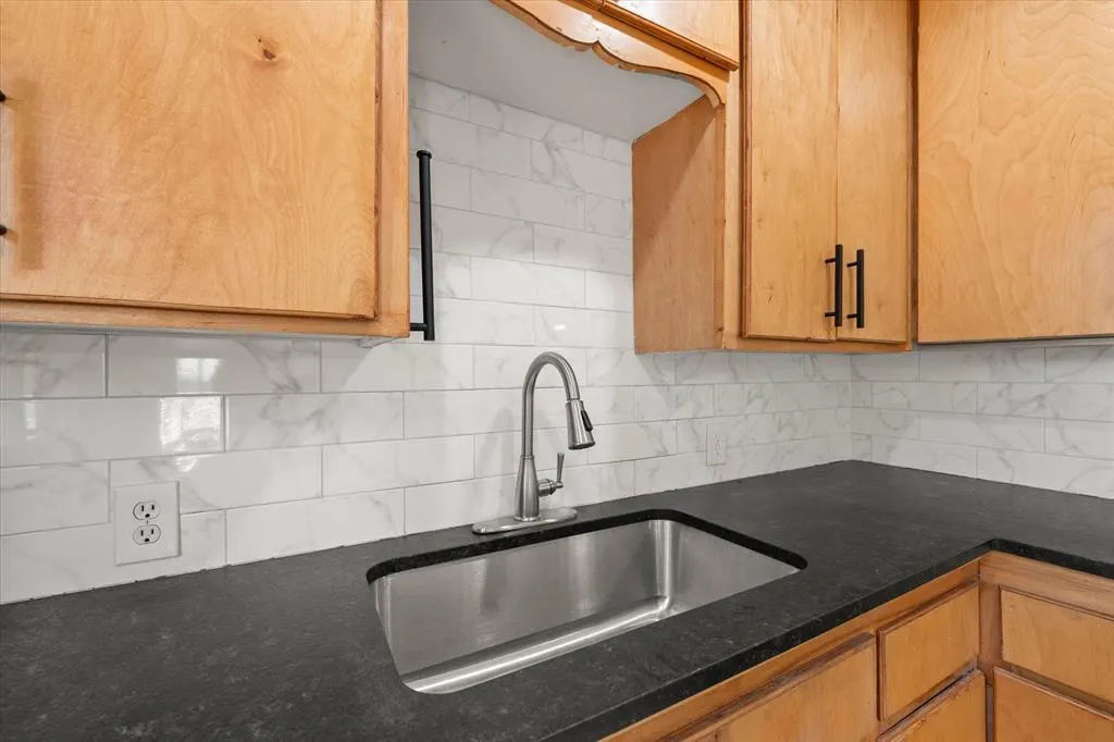 Photo 4 — 5802 NW 24th Street, Oklahoma City, OK 73127