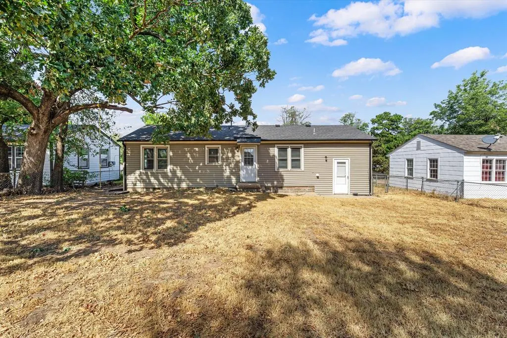 Photo 11 — 5802 NW 24th Street, Oklahoma City, OK 73127