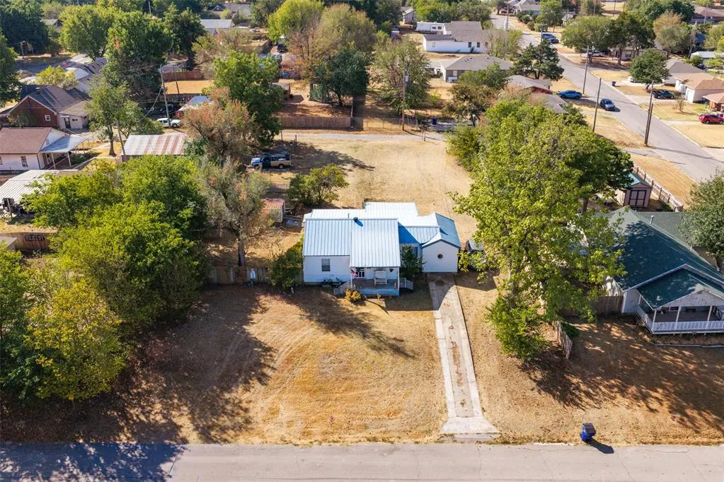 Photo 36 — 1113 W Arkansas Avenue, Chickasha, OK 73018