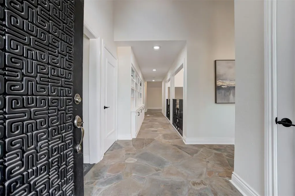 Photo 3 — 3108 Raintree Road, Oklahoma City, OK 73120