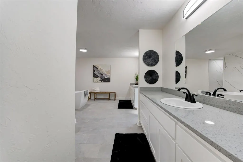 Photo 18 — 3108 Raintree Road, Oklahoma City, OK 73120