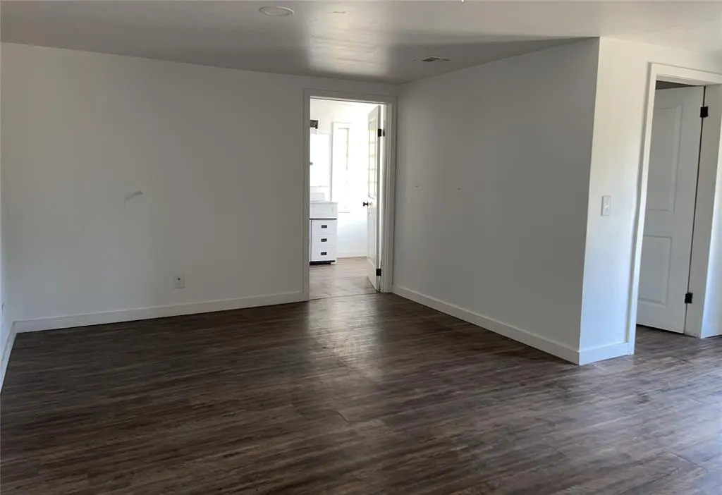 Photo 11 — 2901 Harper Street, Choctaw, OK 73020