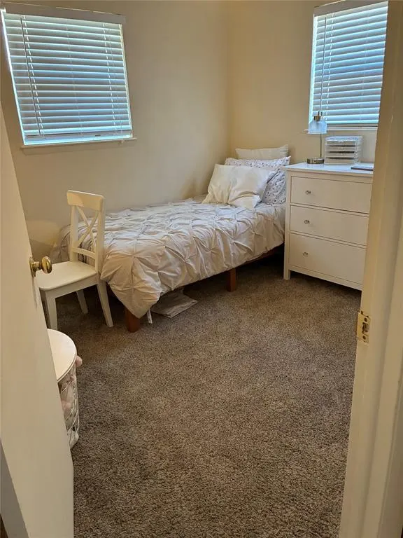 Photo 6 — 911 SW 2nd Street, Moore, OK 73160