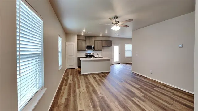 Photo 5 — 12501 Florence Lane, Yukon, OK 73099