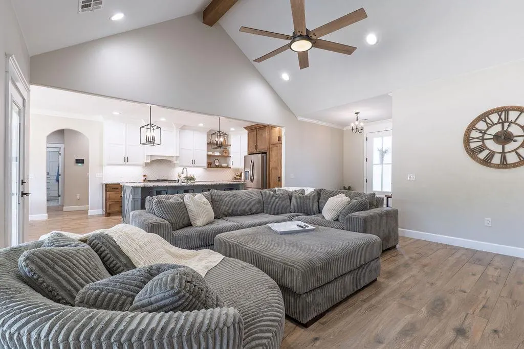 Photo 8 — 19196 Abigail Drive, Shawnee, OK 74801