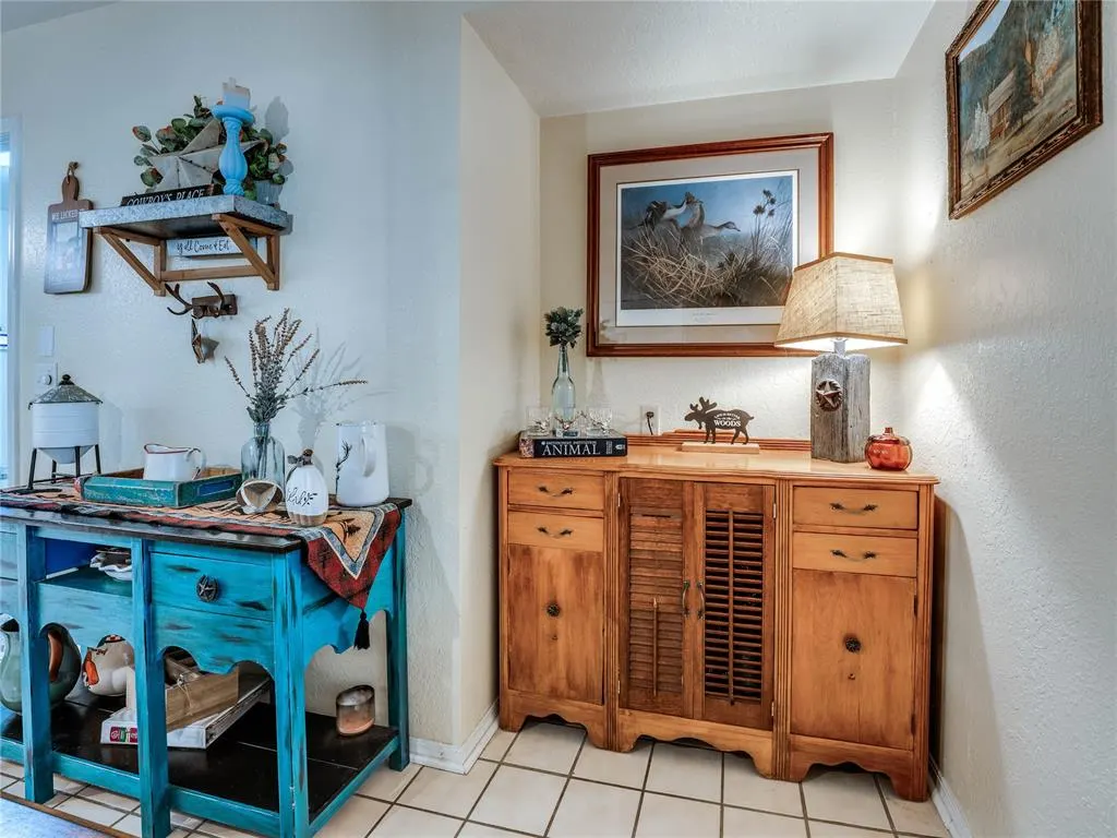 Photo 12 — 3401 Carriage Way, Edmond, OK 73013