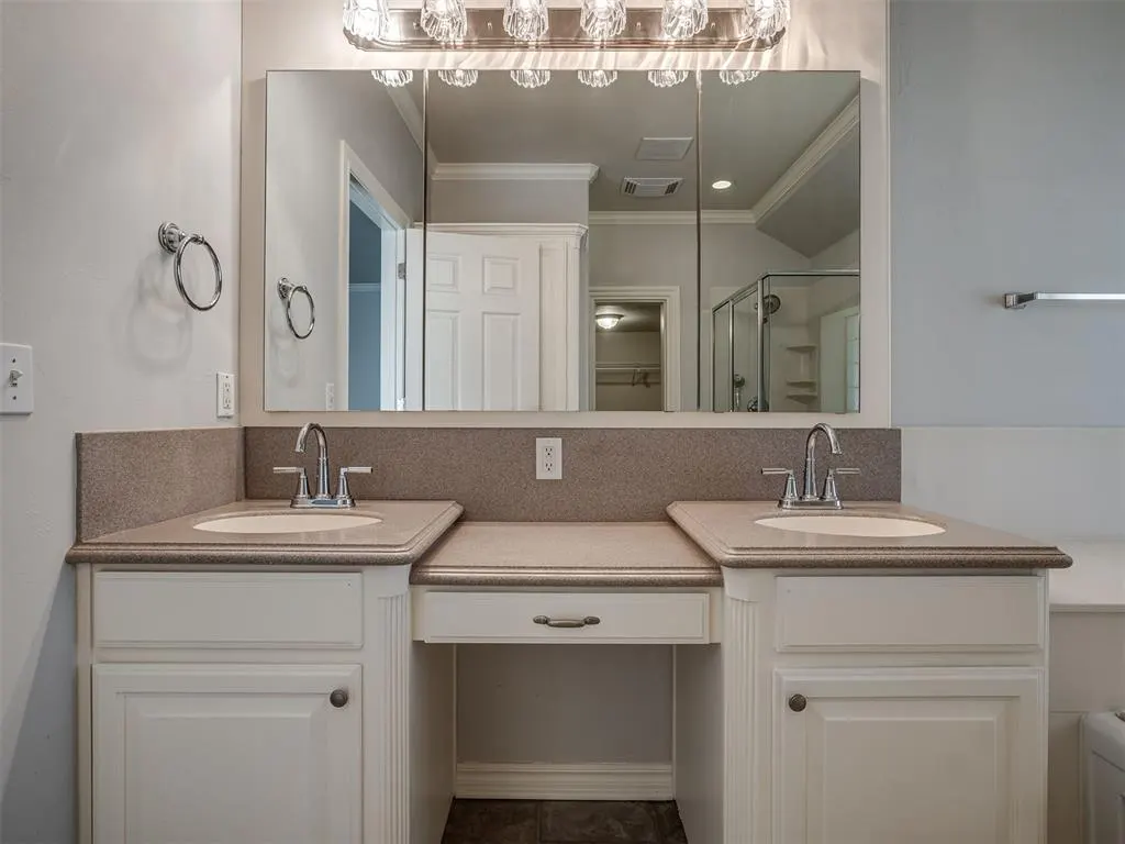 Photo 25 — 11625 Hackney Lane, Yukon, OK 73099