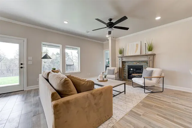 Photo 5 — 4933 Desert Willow Lane, Edmond, OK 73034