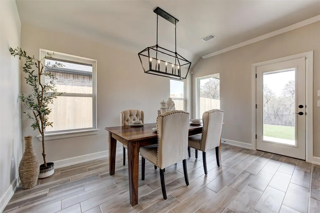 Photo 9 — 4933 Desert Willow Lane, Edmond, OK 73034