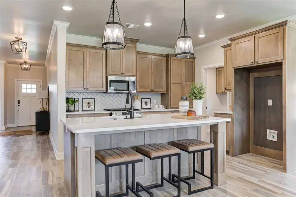 Photo 12 — 4933 Desert Willow Lane, Edmond, OK 73034