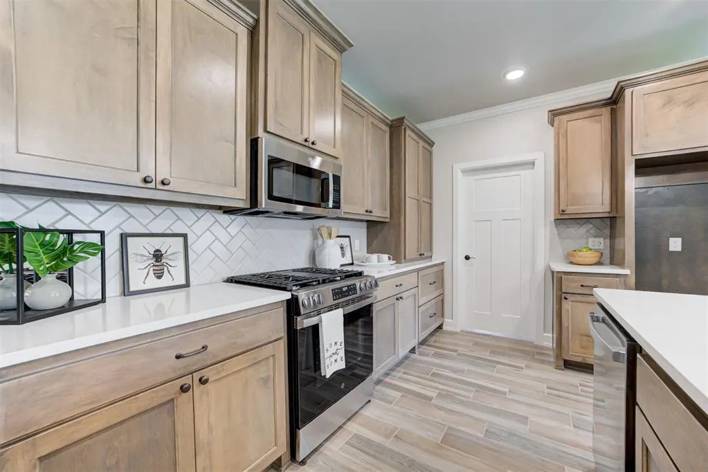 Photo 15 — 4933 Desert Willow Lane, Edmond, OK 73034