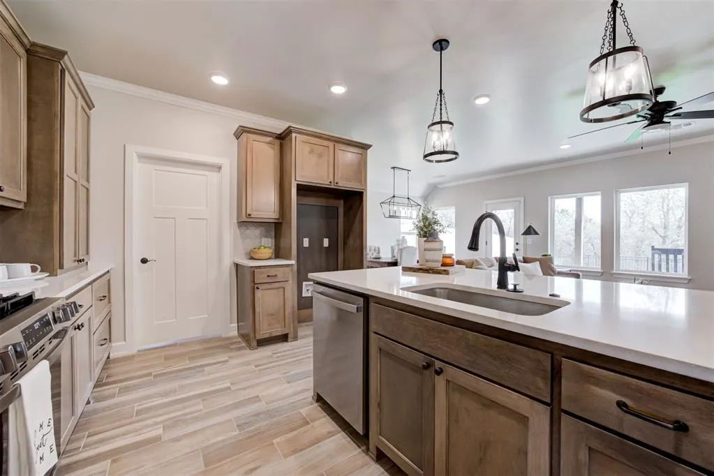 Photo 16 — 4933 Desert Willow Lane, Edmond, OK 73034