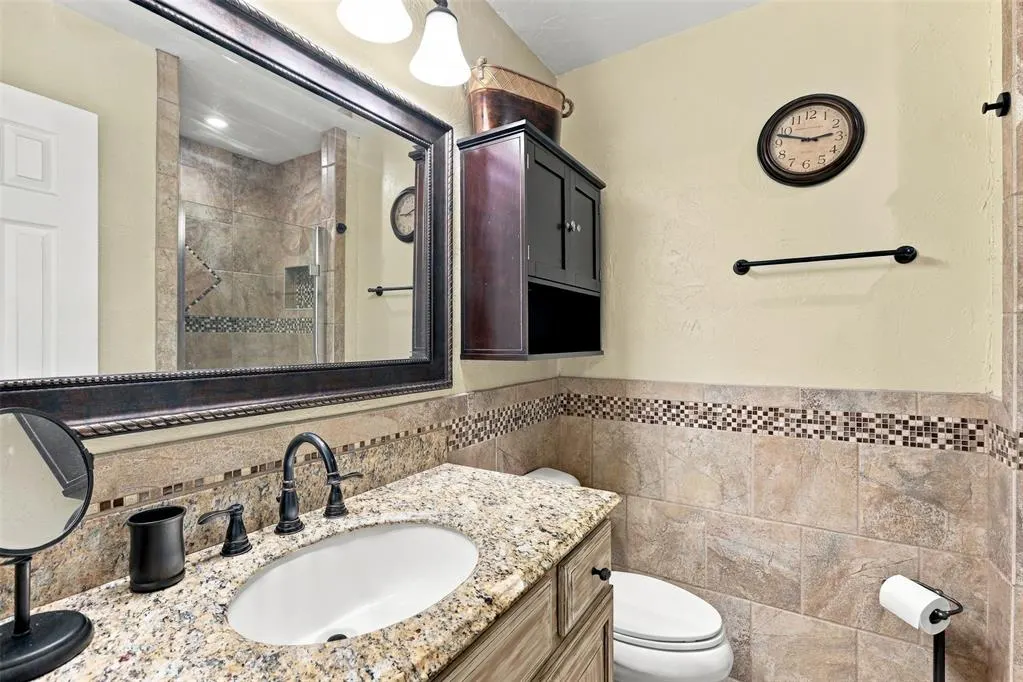 Photo 16 — 11613 Lochwood Drive, Yukon, OK 73099
