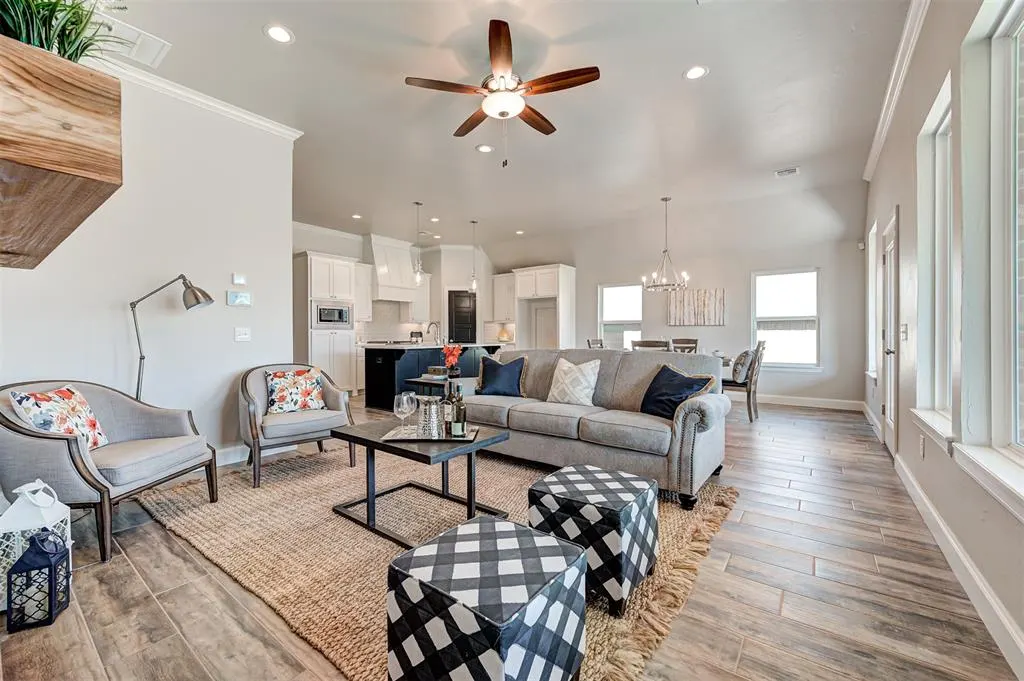 Photo 10 — 4917 Vinca Lane, Edmond, OK 73034