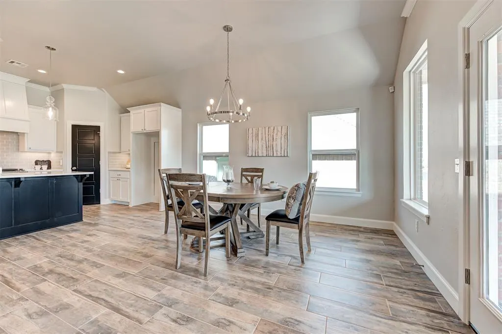Photo 11 — 4917 Vinca Lane, Edmond, OK 73034