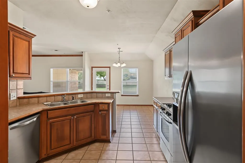 Photo 10 — 15601 Traditions Drive, Edmond, OK 73013
