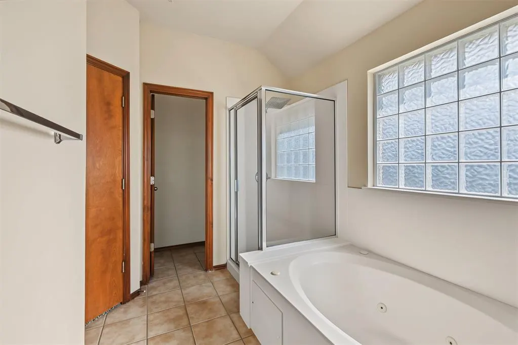 Photo 15 — 15601 Traditions Drive, Edmond, OK 73013