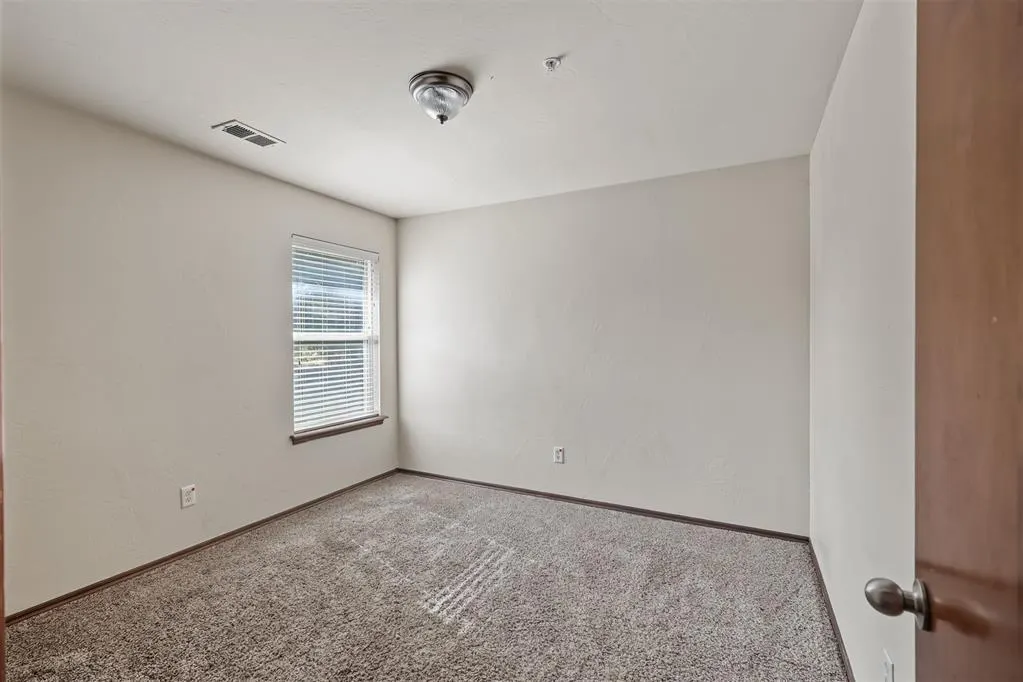 Photo 19 — 15601 Traditions Drive, Edmond, OK 73013
