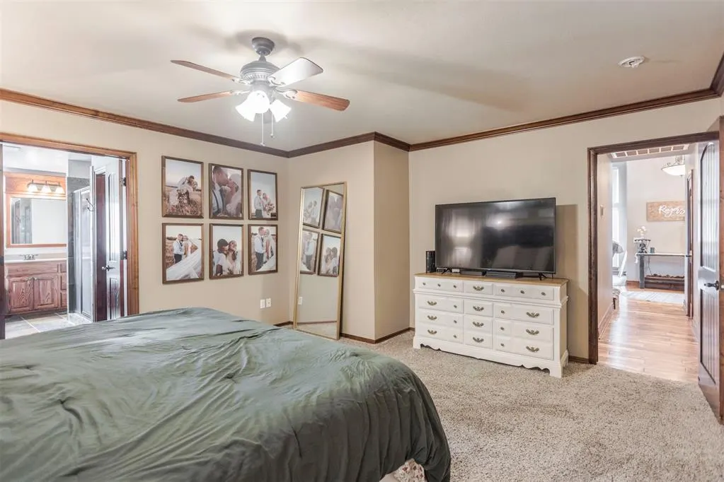Photo 15 — 531 W Alamo Court Way, Mustang, OK 73064