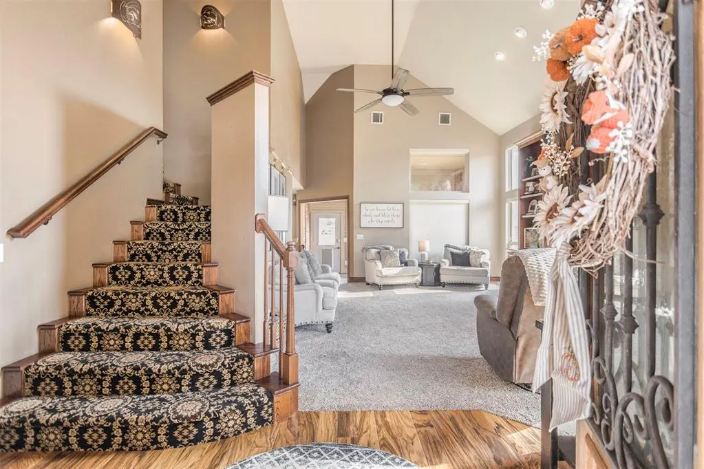 Photo 19 — 531 W Alamo Court Way, Mustang, OK 73064