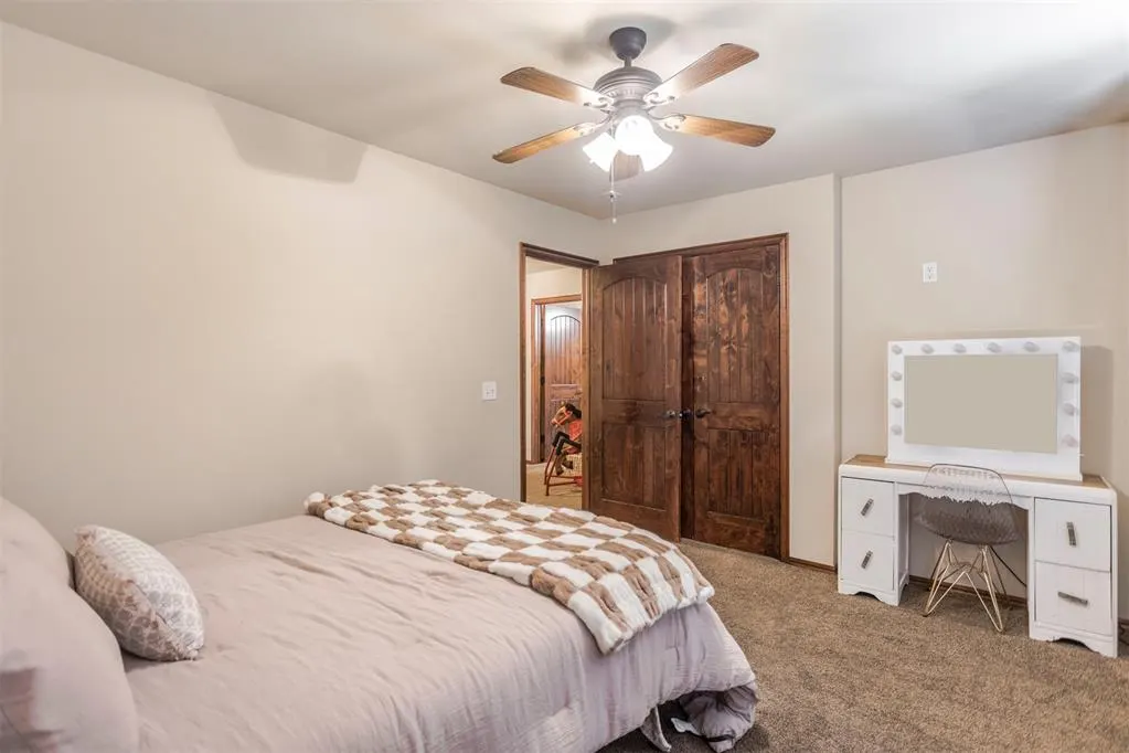 Photo 27 — 531 W Alamo Court Way, Mustang, OK 73064