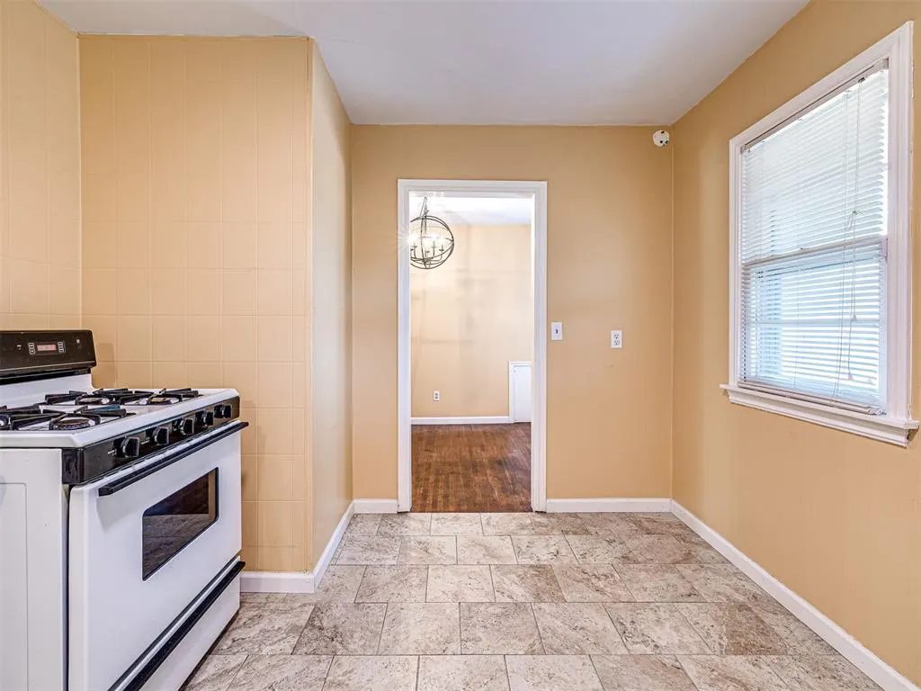 Photo 17 — 3036 NW 33rd Street, Oklahoma City, OK 73112