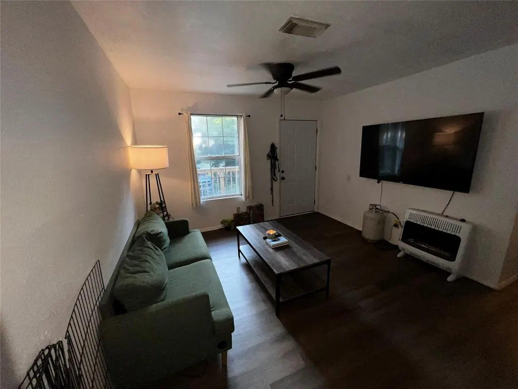 Photo 8 — 25 Antler Boulevard, McLoud, OK 74851