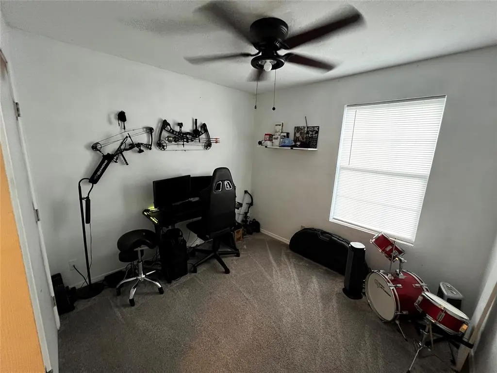 Photo 11 — 25 Antler Boulevard, McLoud, OK 74851