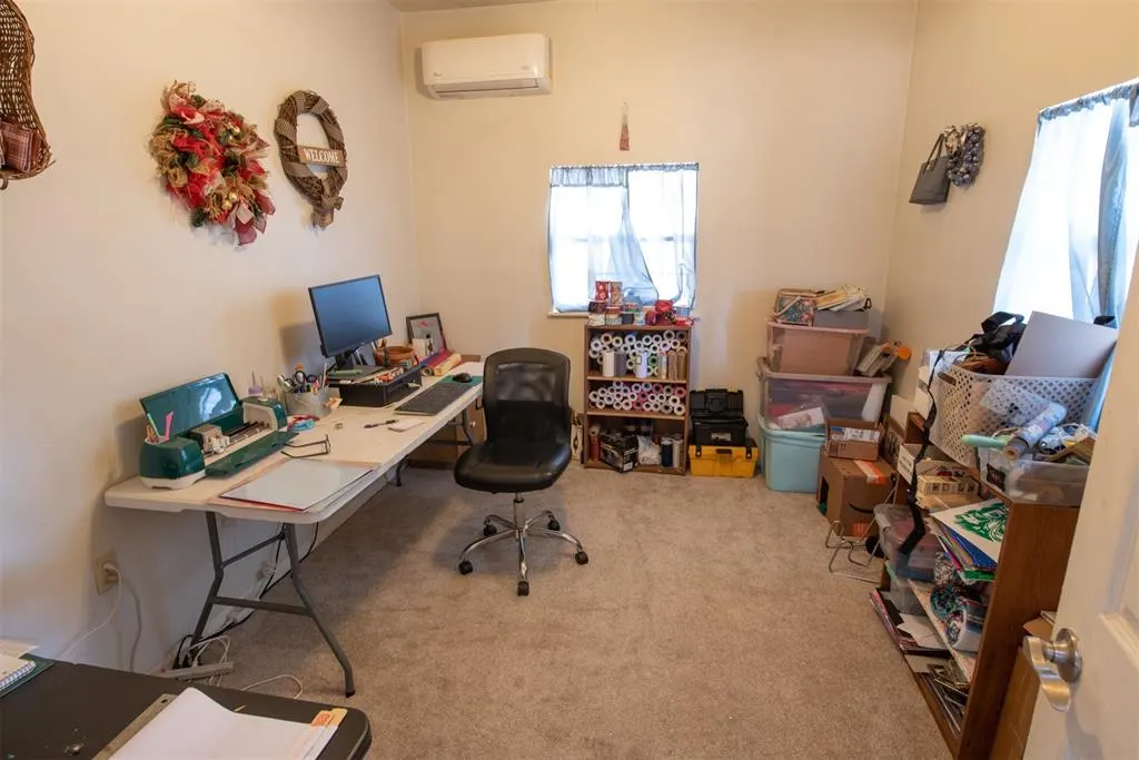 Photo 8 — 300 S Cedar Avenue, Erick, OK 73645
